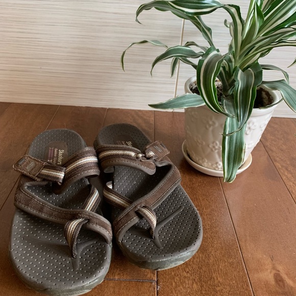 Skechers Sandals - Picture 1 of 3